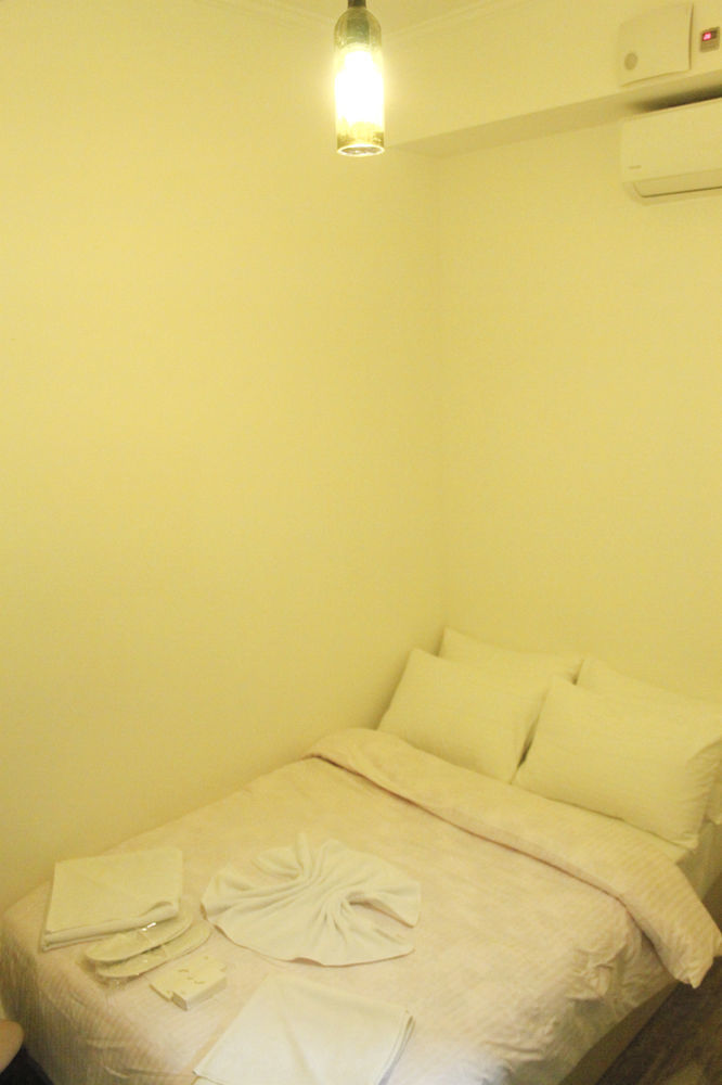 Apartment On Rustaveli Avenue تبليسي المظهر الخارجي الصورة