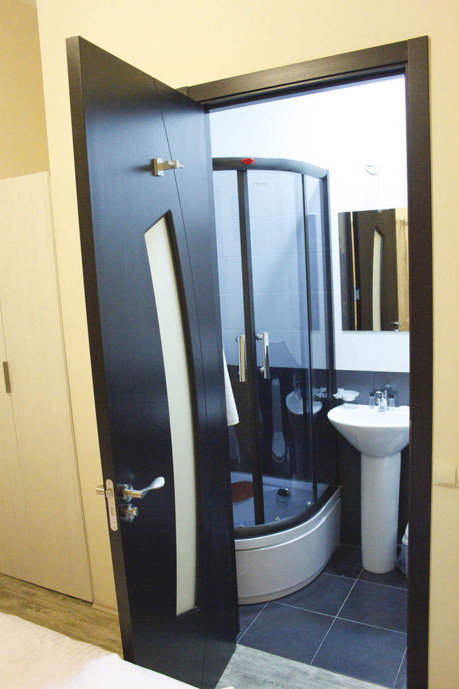 Apartment On Rustaveli Avenue تبليسي المظهر الخارجي الصورة